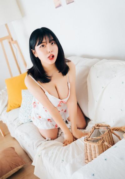 三级秋香艳史在线观看_1080超清免费观看