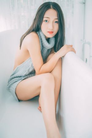 亚洲制服丝袜中文字幕第一页_高清全集免费播放