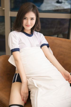 长泽梓肉教师2在线播放_720免费在线播放