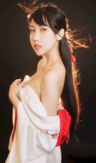 亚洲av永久青草无码性色av_BD韩语高清迅雷在线观看