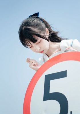另类激情综合在线观看_720免费观看超清