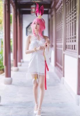 亚洲情a成黄在线观看动漫尤物_免费观看高清版