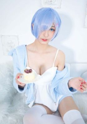 久久久久久精品免费视频_4K在线观看完整版